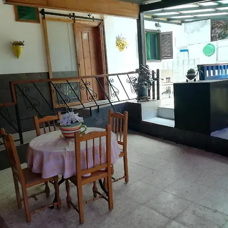 Casa Mari Carmen Y Jose
